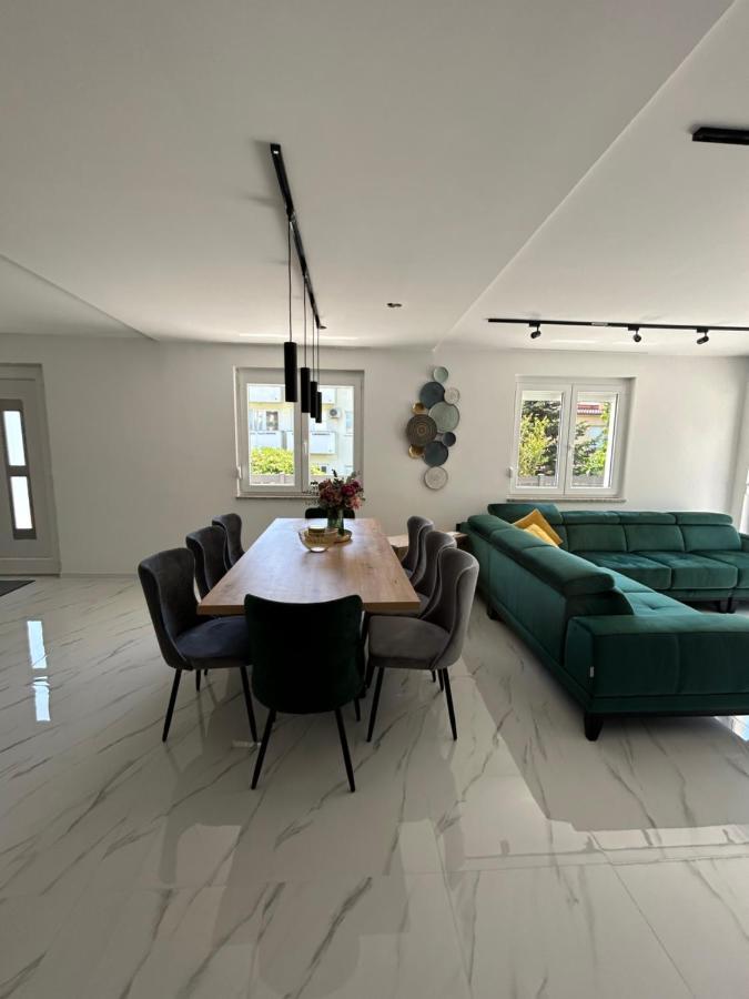 Villa Kety Baška Exteriör bild