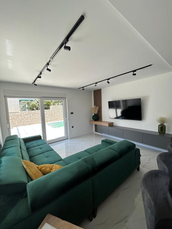 Villa Kety Baška Exteriör bild